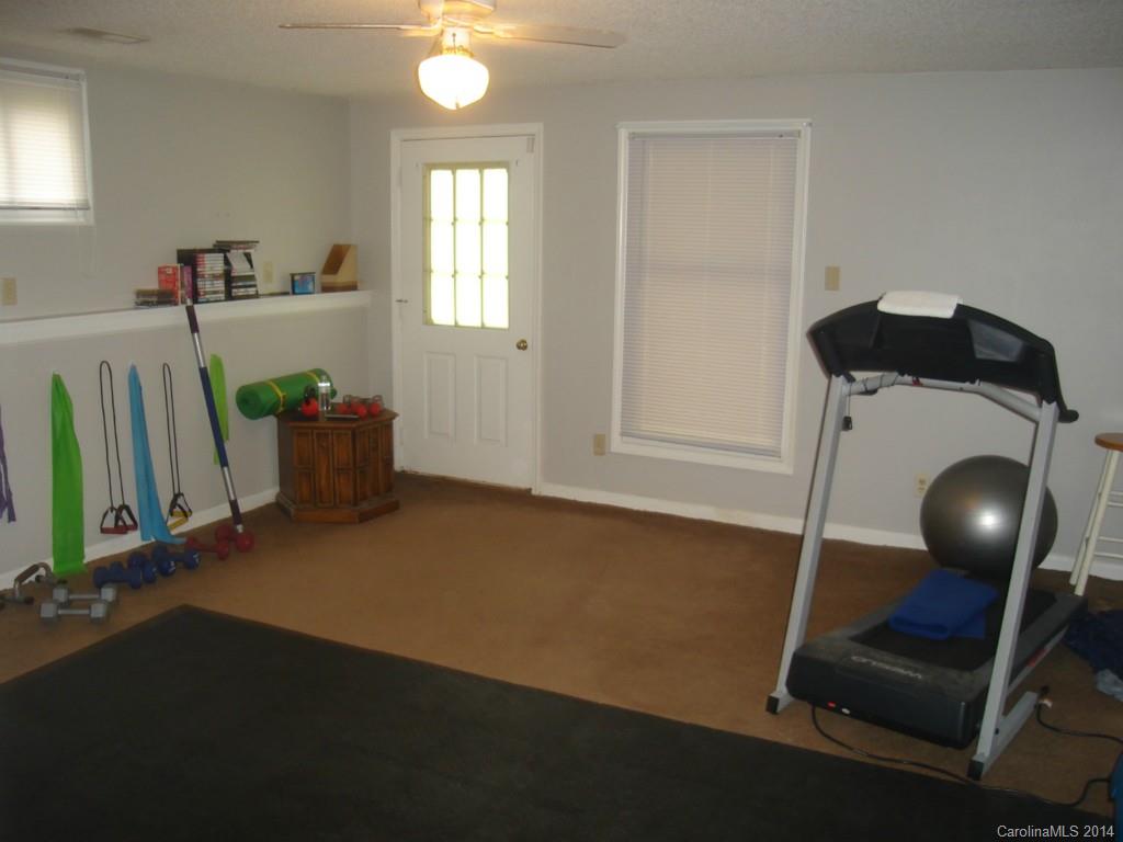 1716 Glenway Road Clover, SC 29710 - Photo 16 of 21 Gallery Image 16