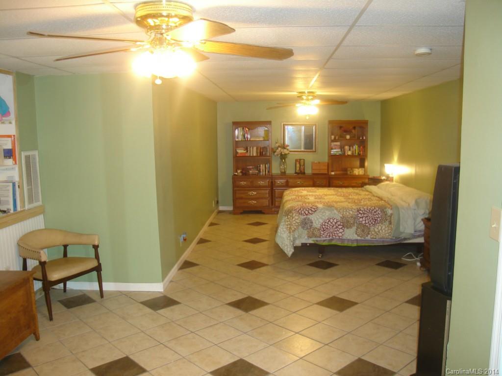 1716 Glenway Road Clover, SC 29710 - Photo 17 of 21 Gallery Image 17