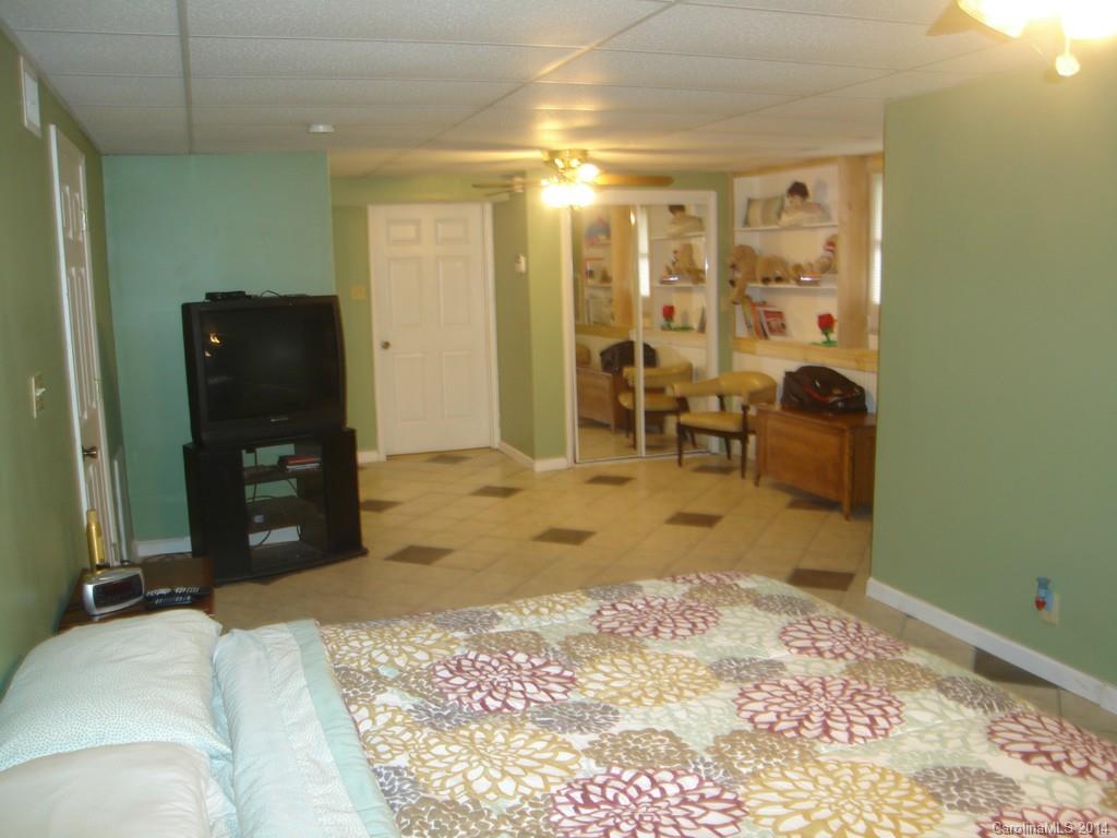 1716 Glenway Road Clover, SC 29710 - Photo 18 of 21 Gallery Image 18