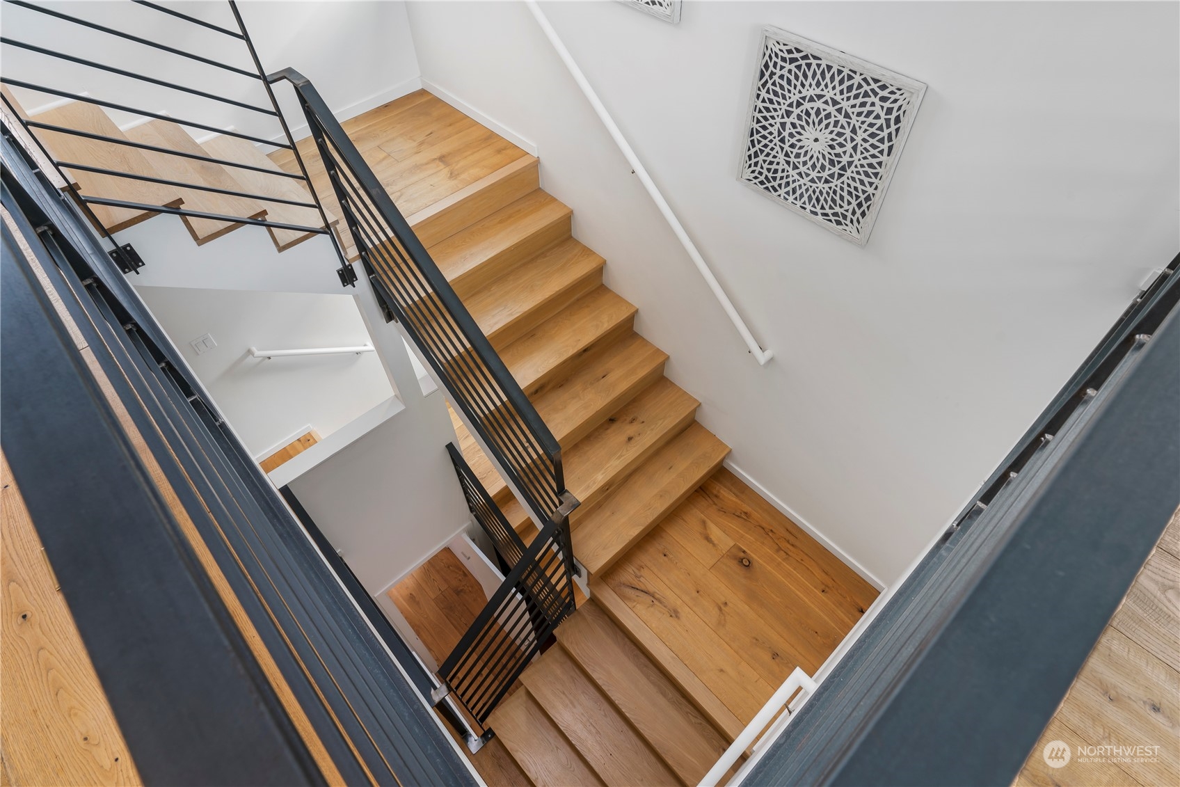 1122 23rd Avenue South, Unit C Seattle, WA 98144 - Photo 12 of 27 a view of entryway