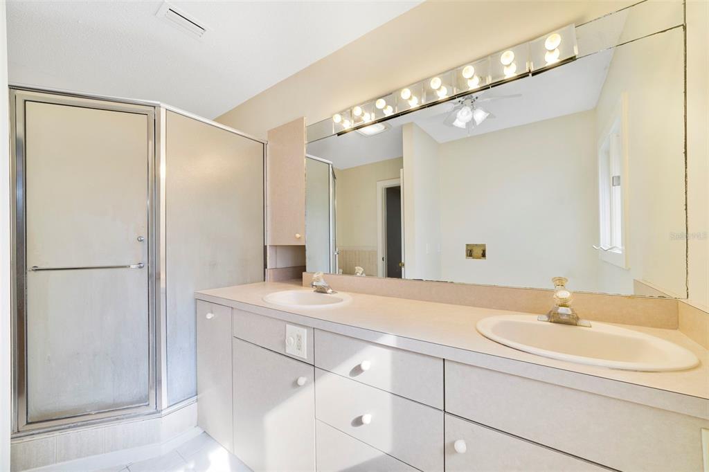 809 Wilson Avenue Leesburg, FL 34748 - Photo 13 of 20