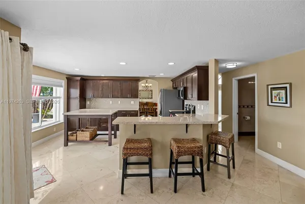 $935,000 | 4650 Northwest 109th Court, Doral, FL 33178
