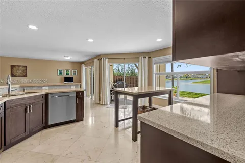 $935,000 | 4650 Northwest 109th Court, Doral, FL 33178