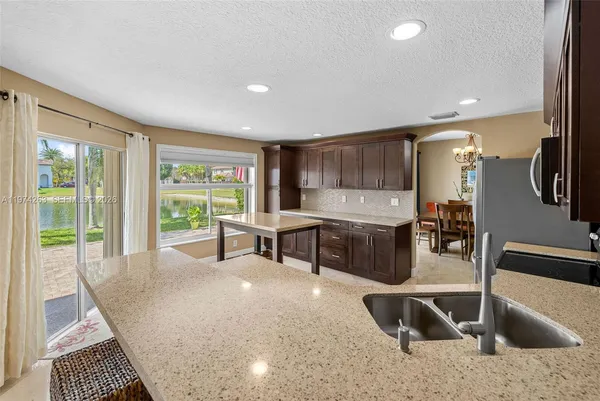 $935,000 | 4650 Northwest 109th Court, Doral, FL 33178