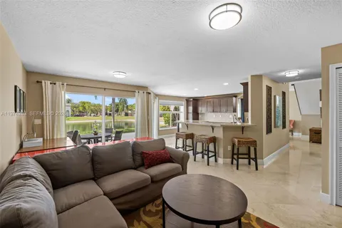 $935,000 | 4650 Northwest 109th Court, Doral, FL 33178