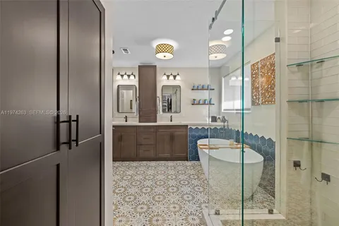 $935,000 | 4650 Northwest 109th Court, Doral, FL 33178