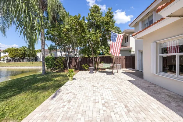 $935,000 | 4650 Northwest 109th Court, Doral, FL 33178