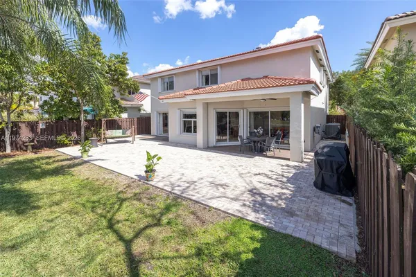 $935,000 | 4650 Northwest 109th Court, Doral, FL 33178