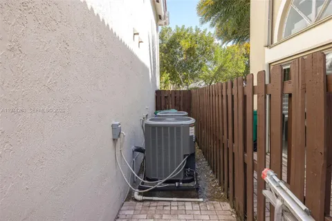 $935,000 | 4650 Northwest 109th Court, Doral, FL 33178