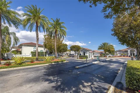 $935,000 | 4650 Northwest 109th Court, Doral, FL 33178