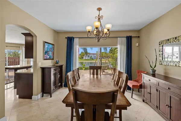 $935,000 | 4650 Northwest 109th Court, Doral, FL 33178