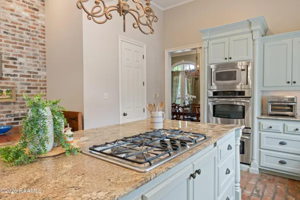 $1,425,000 | 109 Southwark Drive, Lafayette, LA 70508