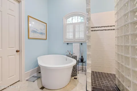 $1,425,000 | 109 Southwark Drive, Lafayette, LA 70508