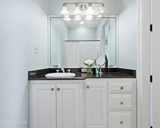 $1,425,000 | 109 Southwark Drive, Lafayette, LA 70508