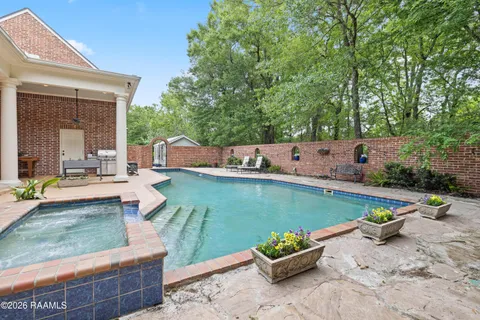 $1,425,000 | 109 Southwark Drive, Lafayette, LA 70508