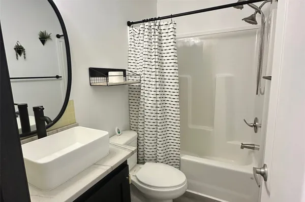 $1,700 | 1601 East Slaughter Lane, Unit 464, Austin, TX 78747