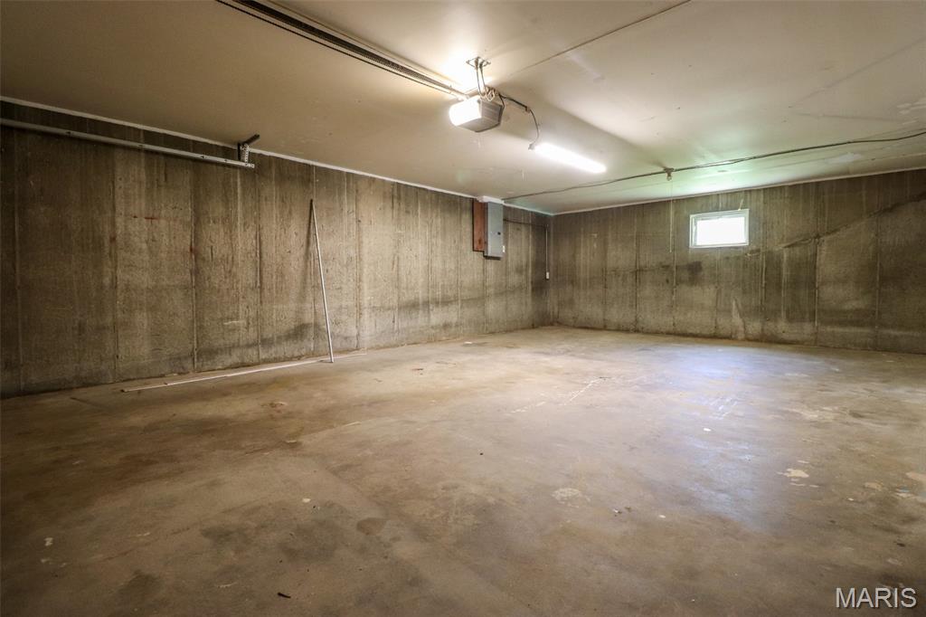 9110 Radiom Drive St. Louis, MO 63123 - Photo 18 of 23