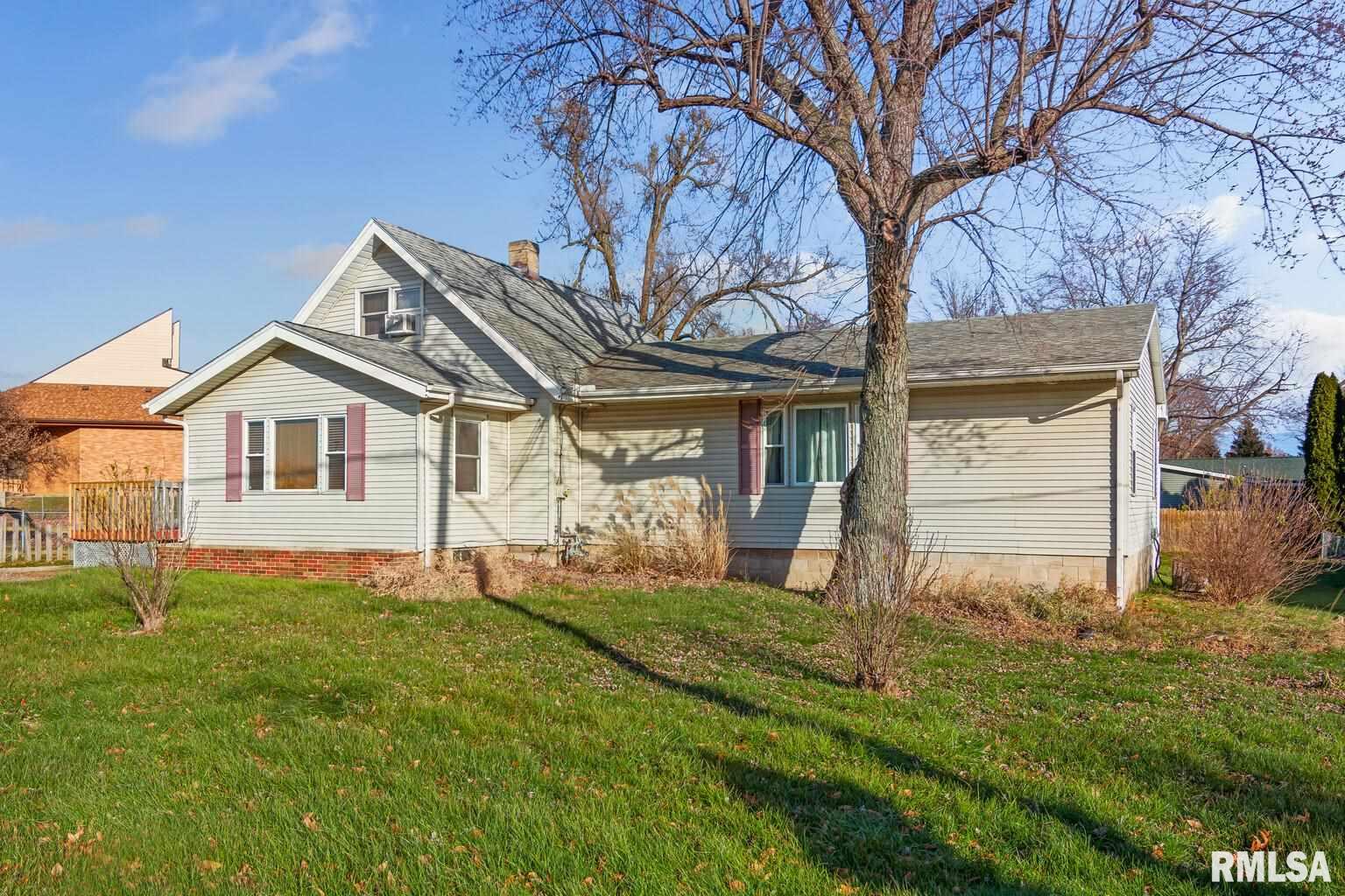 700 South Maxwell Road Peoria, IL 61607 - Photo 3 of 36