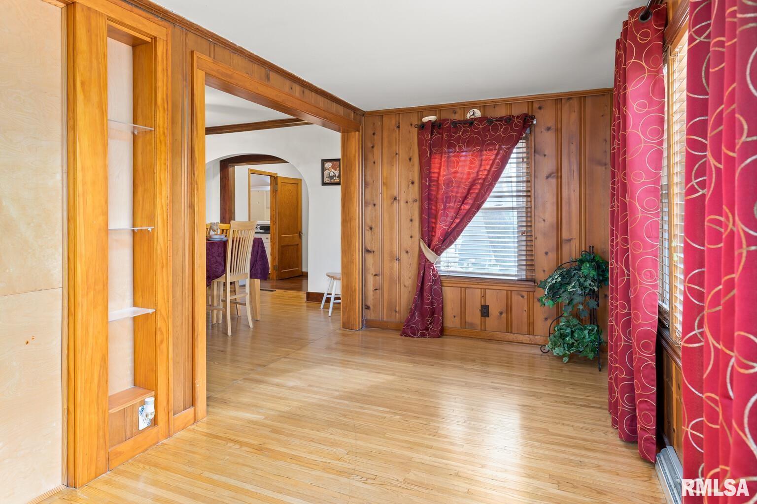 700 South Maxwell Road Peoria, IL 61607 - Photo 5 of 36