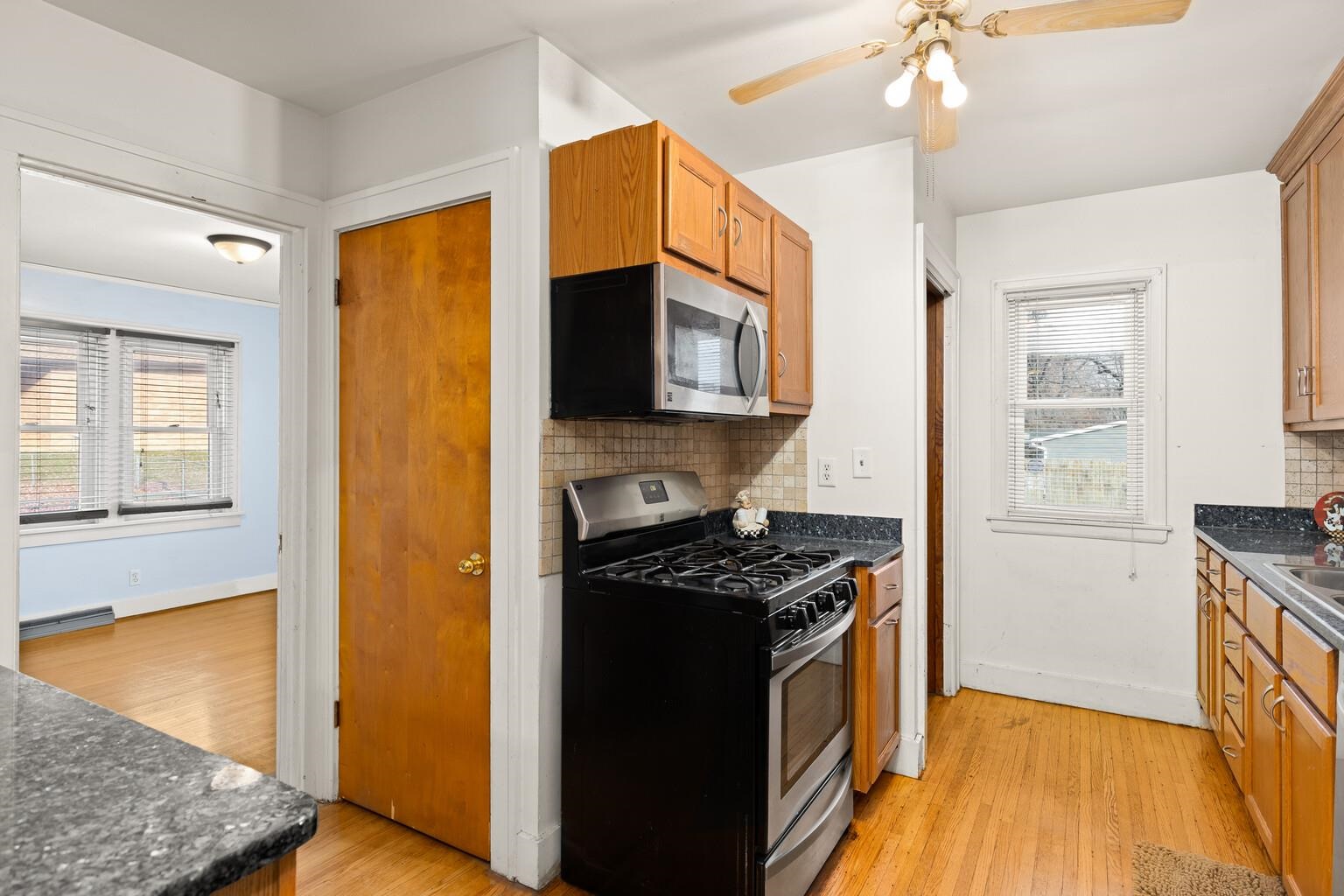 700 South Maxwell Road Peoria, IL 61607 - Photo 9 of 36