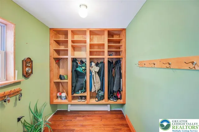 $459,999 | 205 Winding Way, Saylorsburg, PA 18353