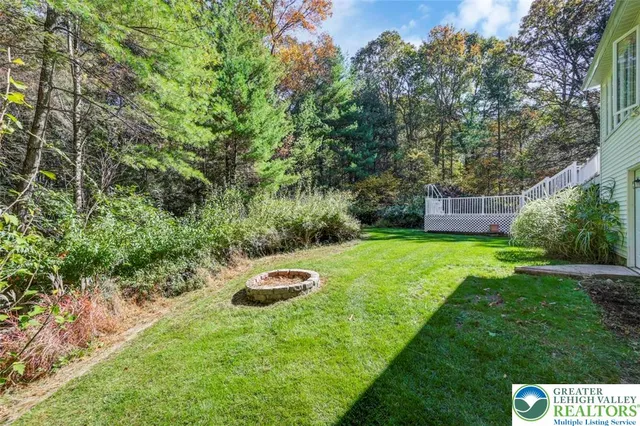 $459,999 | 205 Winding Way, Saylorsburg, PA 18353