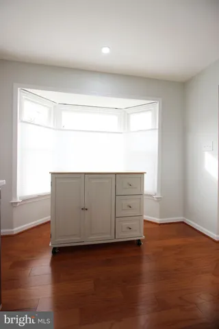 $2,700 | 311 Whitcliff Court, Gaithersburg, MD 20878