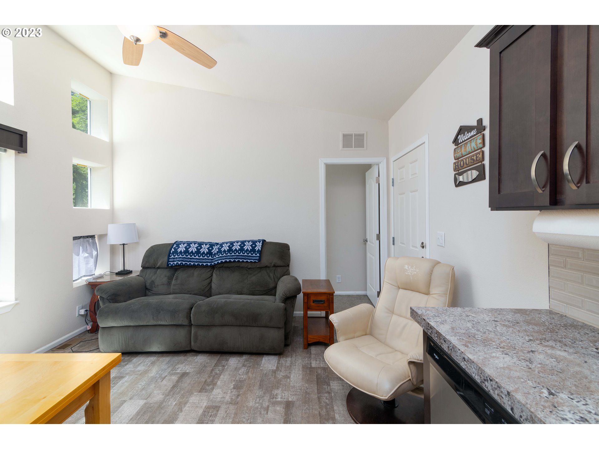2180 North Lake Road Lakeside, OR 97449 - Photo 5 of 34 Gallery Image 5