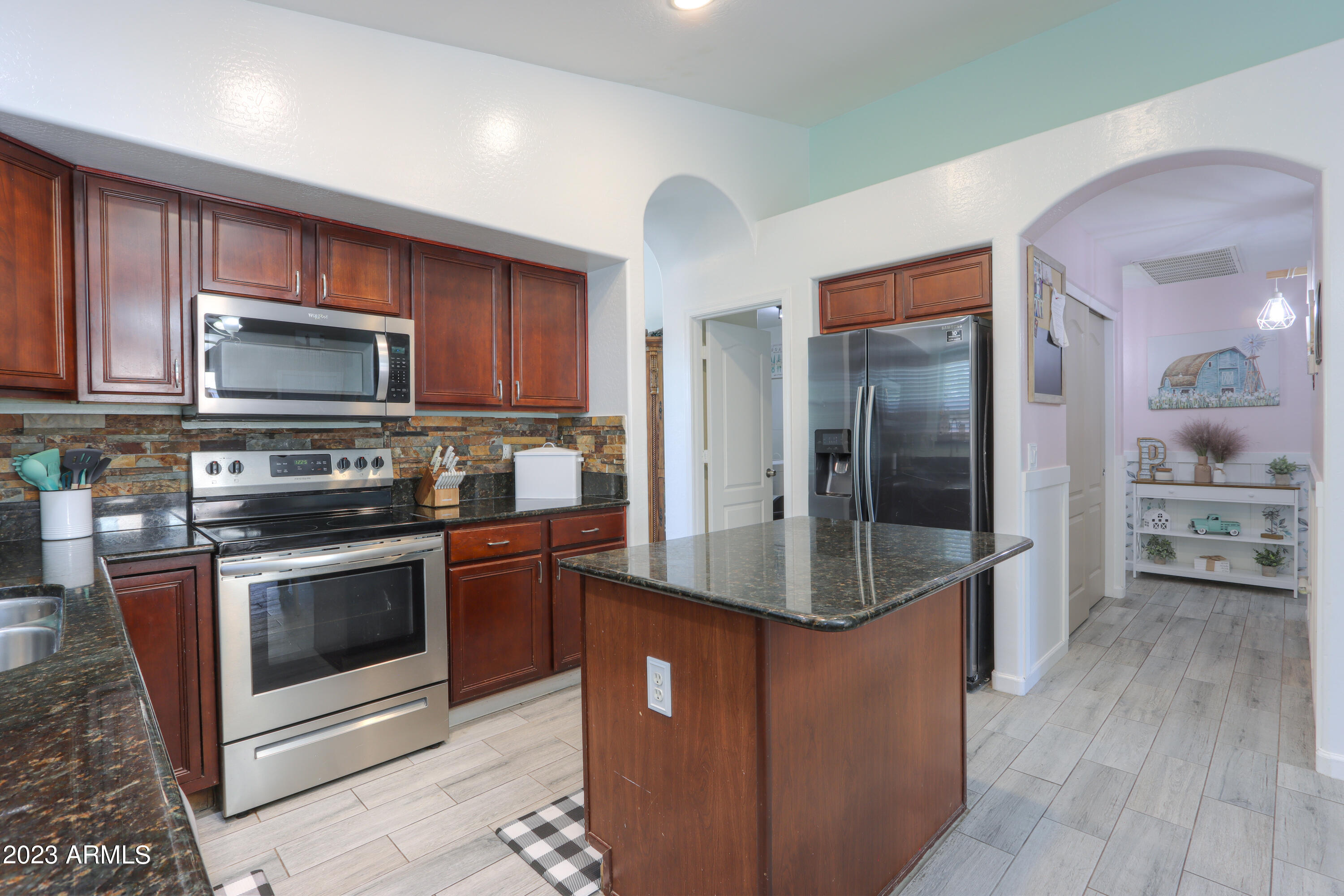 44740 West Applegate Road Maricopa, AZ 85139 - Photo 9 of 49 09
