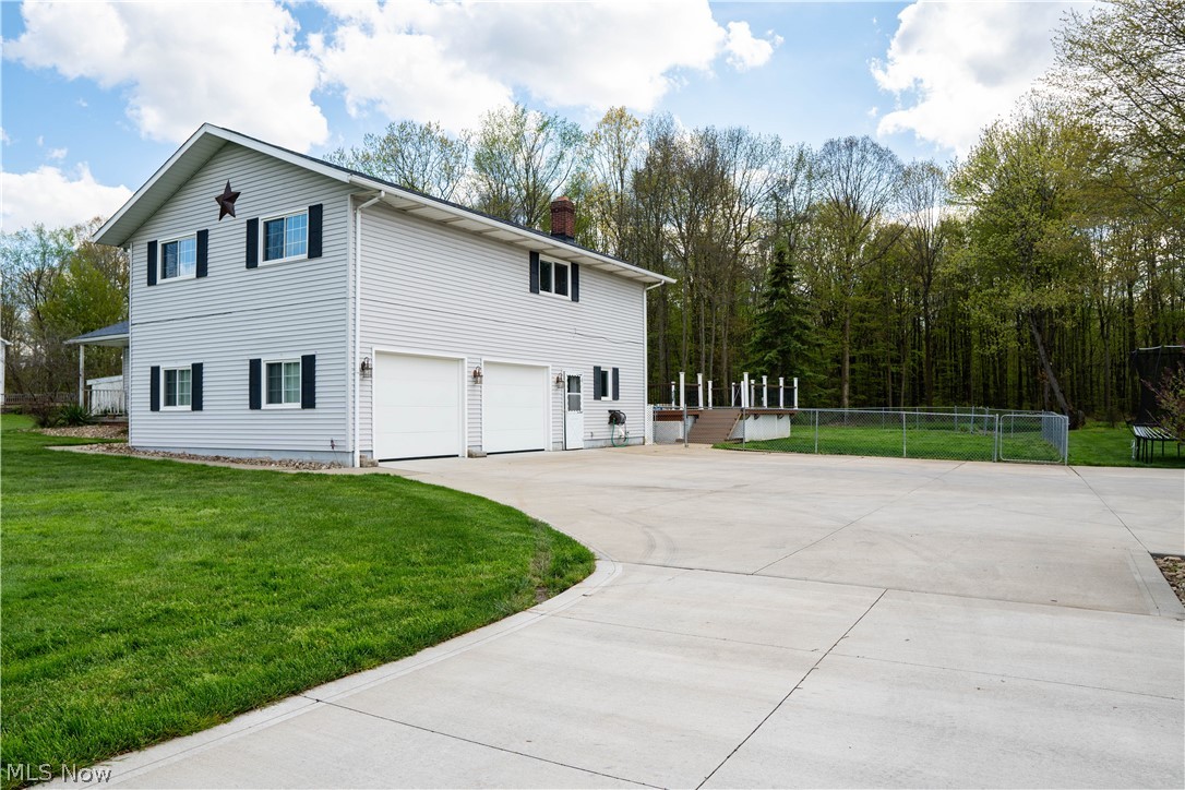 16550 Old State Road Middlefield, OH 44062 - Photo 3 of 35