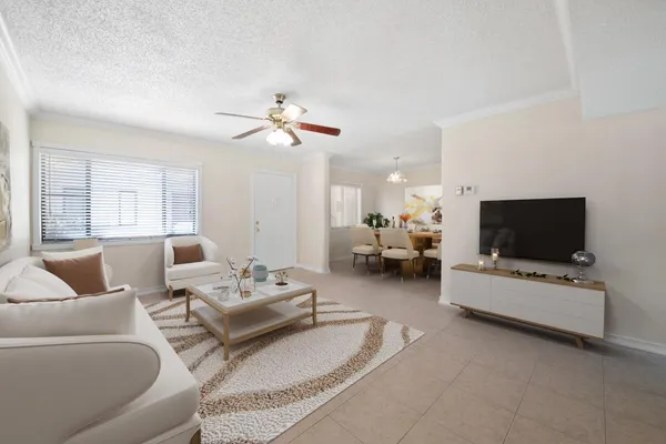 $185,000 | 5310 Las Verdes Circle, Unit 118, Delray Beach, FL 33484