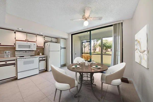 $185,000 | 5310 Las Verdes Circle, Unit 118, Delray Beach, FL 33484
