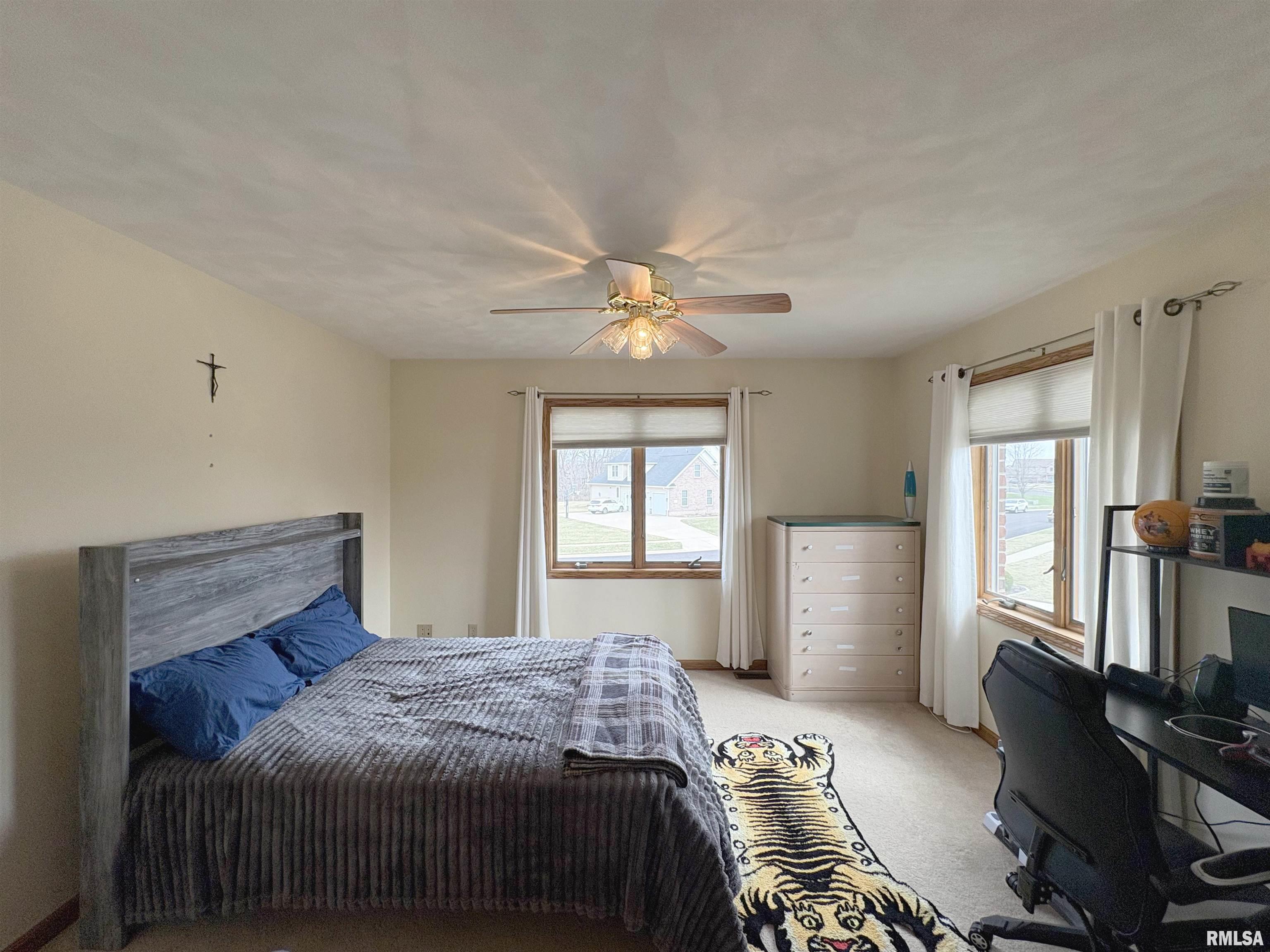 1714 Oak Ridge Washington, IL 61571 - Photo 33 of 60