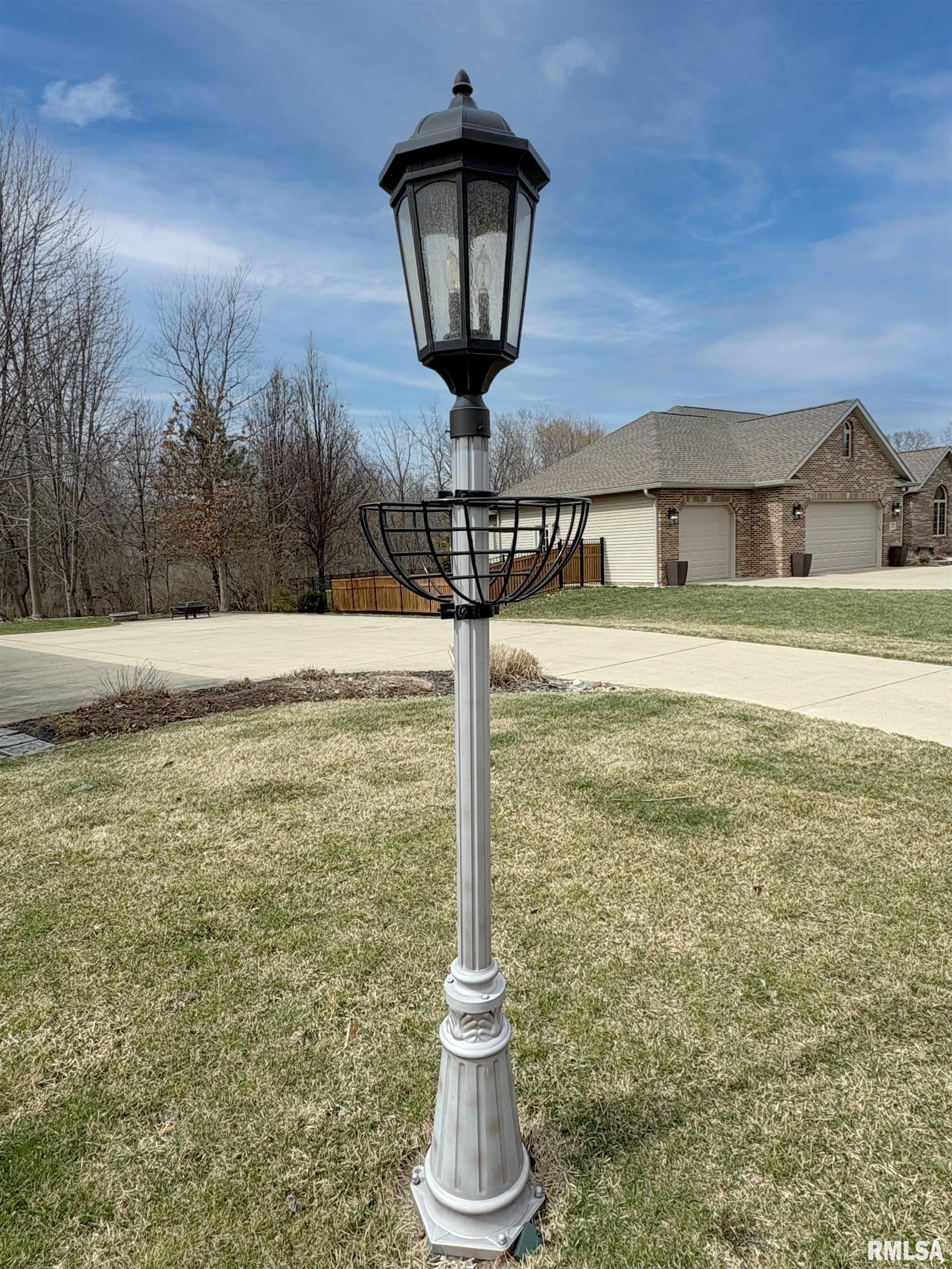 1714 Oak Ridge Washington, IL 61571 - Photo 53 of 60