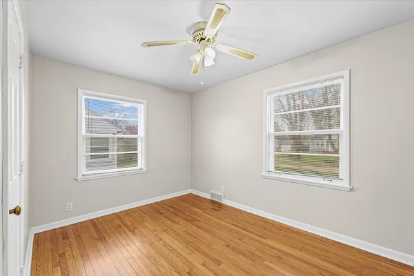 $210,000 | 911 South New Street, Champaign, IL 61820