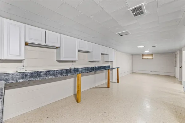 $210,000 | 911 South New Street, Champaign, IL 61820