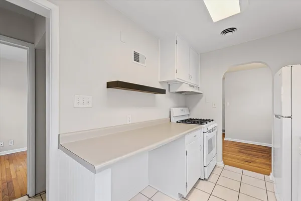 $210,000 | 911 South New Street, Champaign, IL 61820