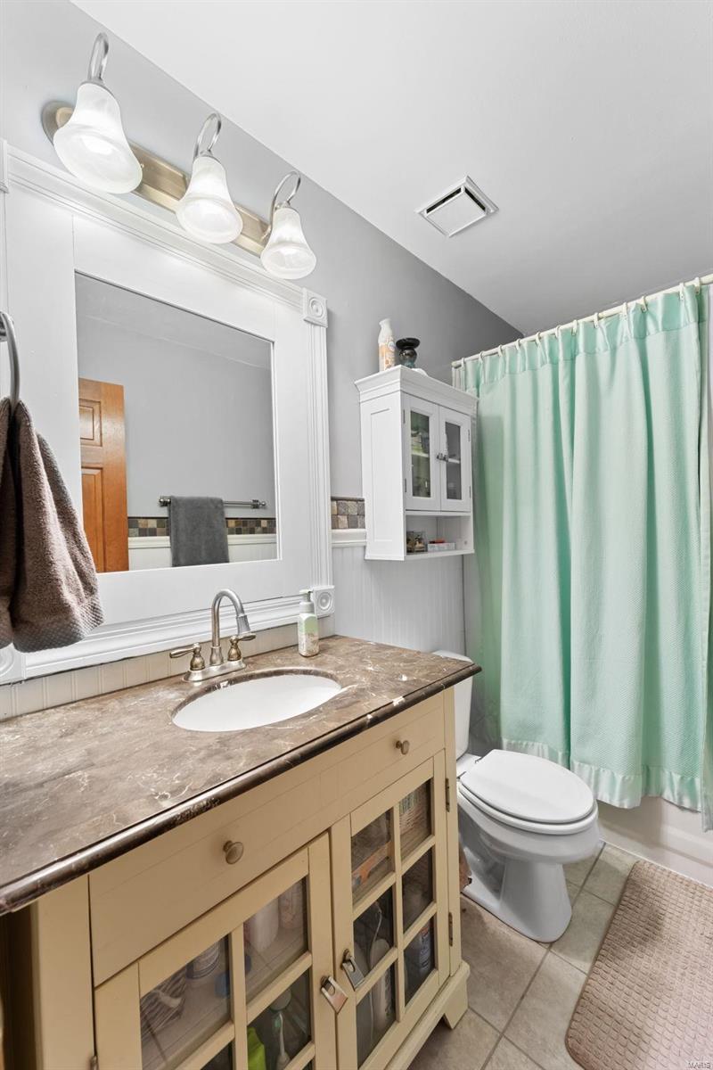 6908 Stony Ridge Road St. Louis, MO 63129 - Photo 18 of 35 Gallery Image 18