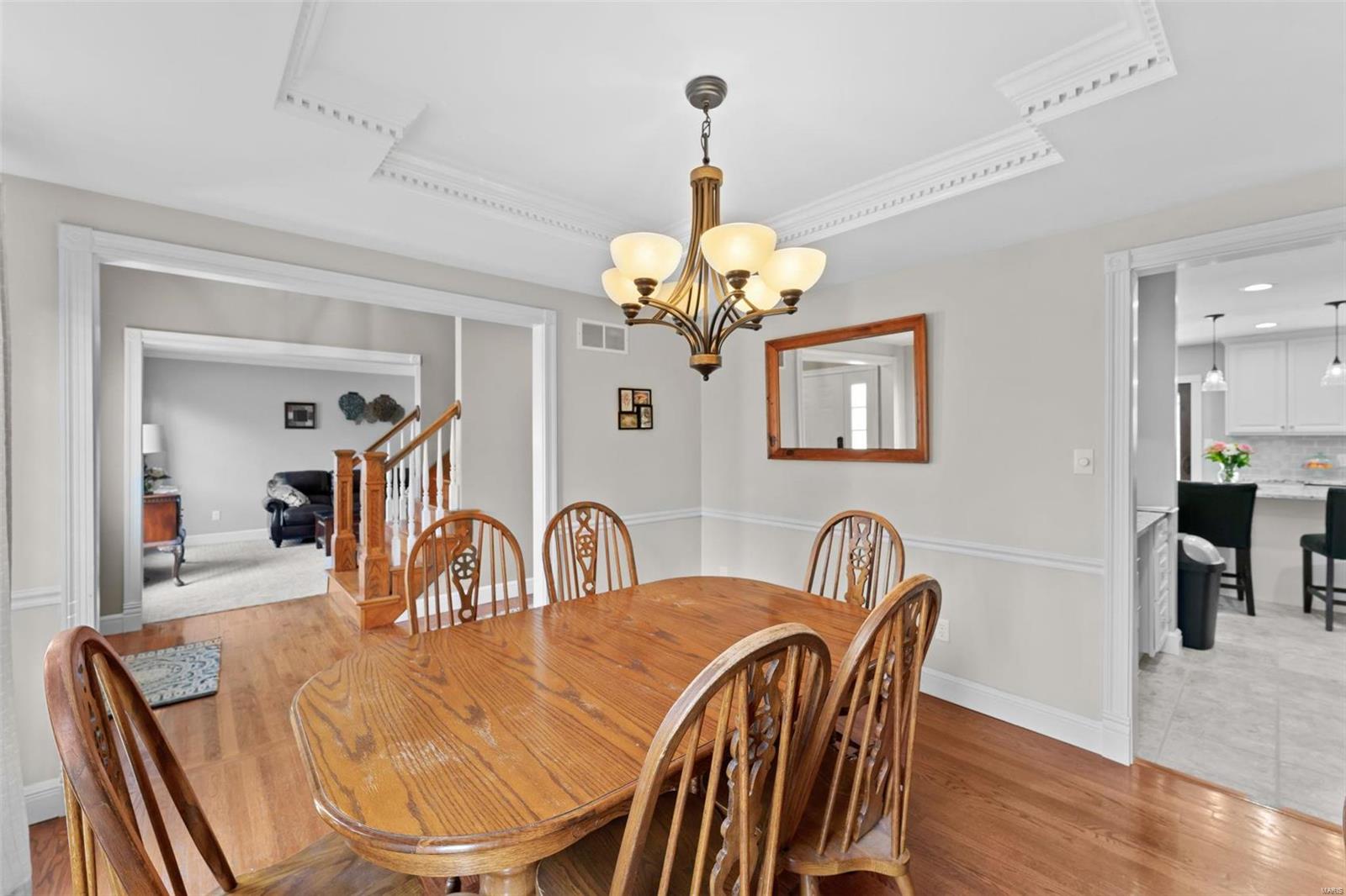 6908 Stony Ridge Road St. Louis, MO 63129 - Photo 3 of 35 Gallery Image 3