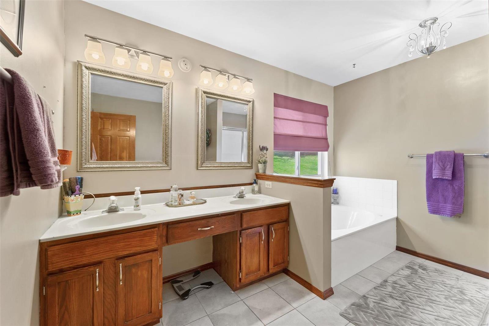 6908 Stony Ridge Road St. Louis, MO 63129 - Photo 24 of 35 Gallery Image 24