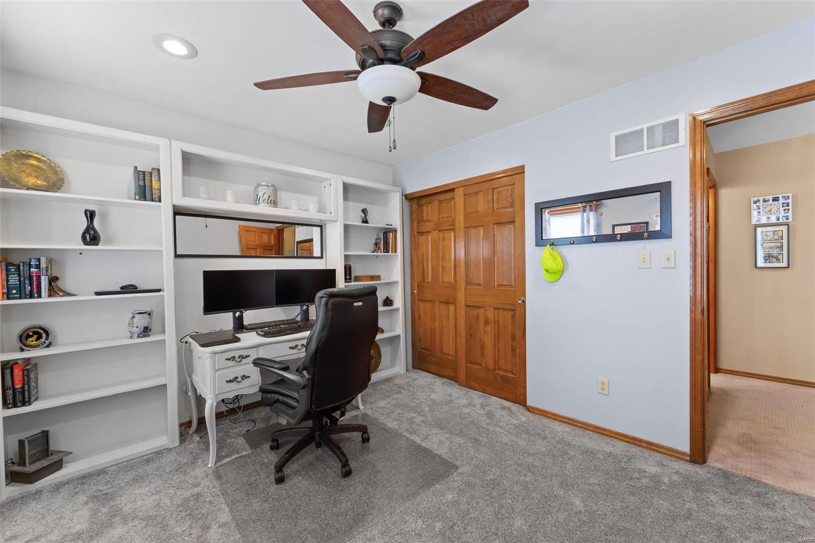 6908 Stony Ridge Road St. Louis, MO 63129 - Photo 26 of 35 Gallery Image 26