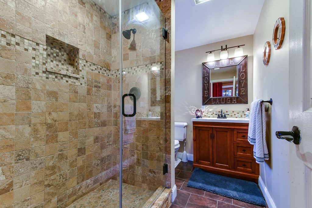 42 Wellesley Road Natick, MA 01760 - Photo 12 of 20