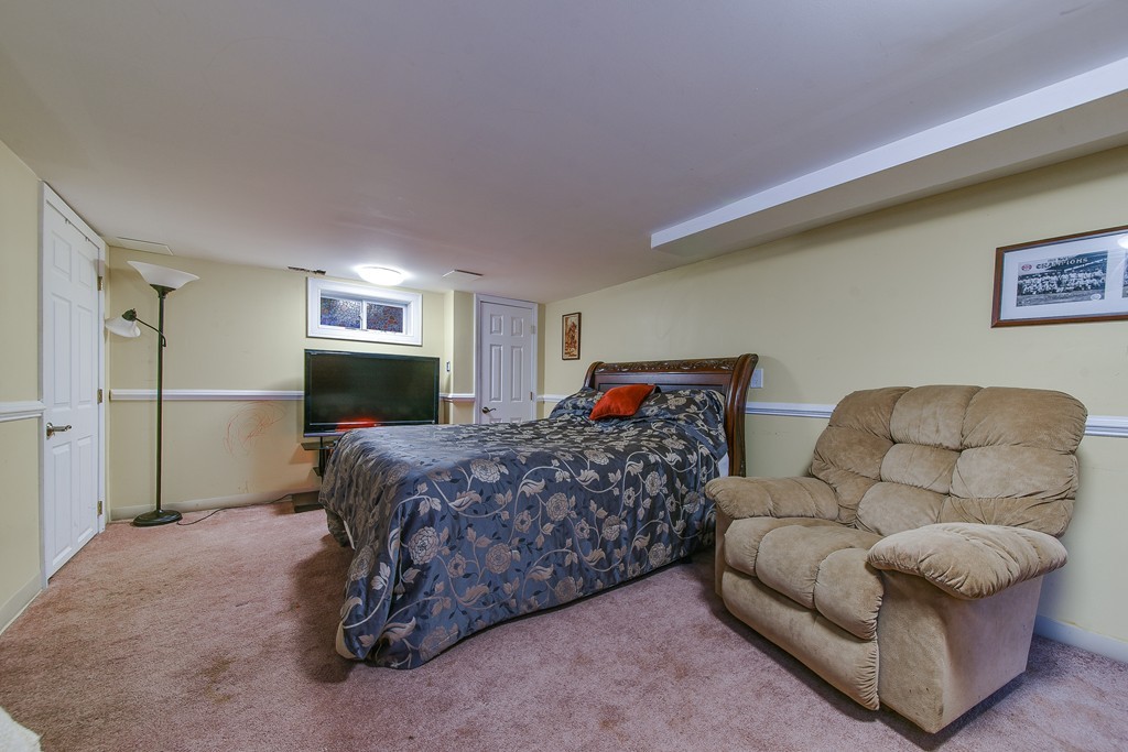 42 Wellesley Road Natick, MA 01760 - Photo 17 of 20