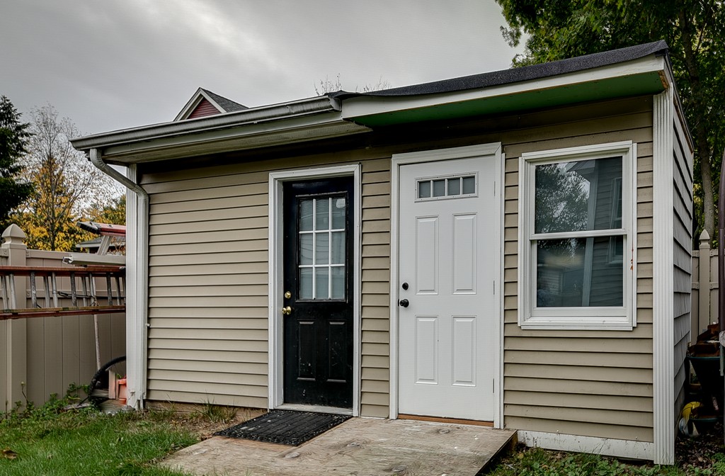42 Wellesley Road Natick, MA 01760 - Photo 18 of 20
