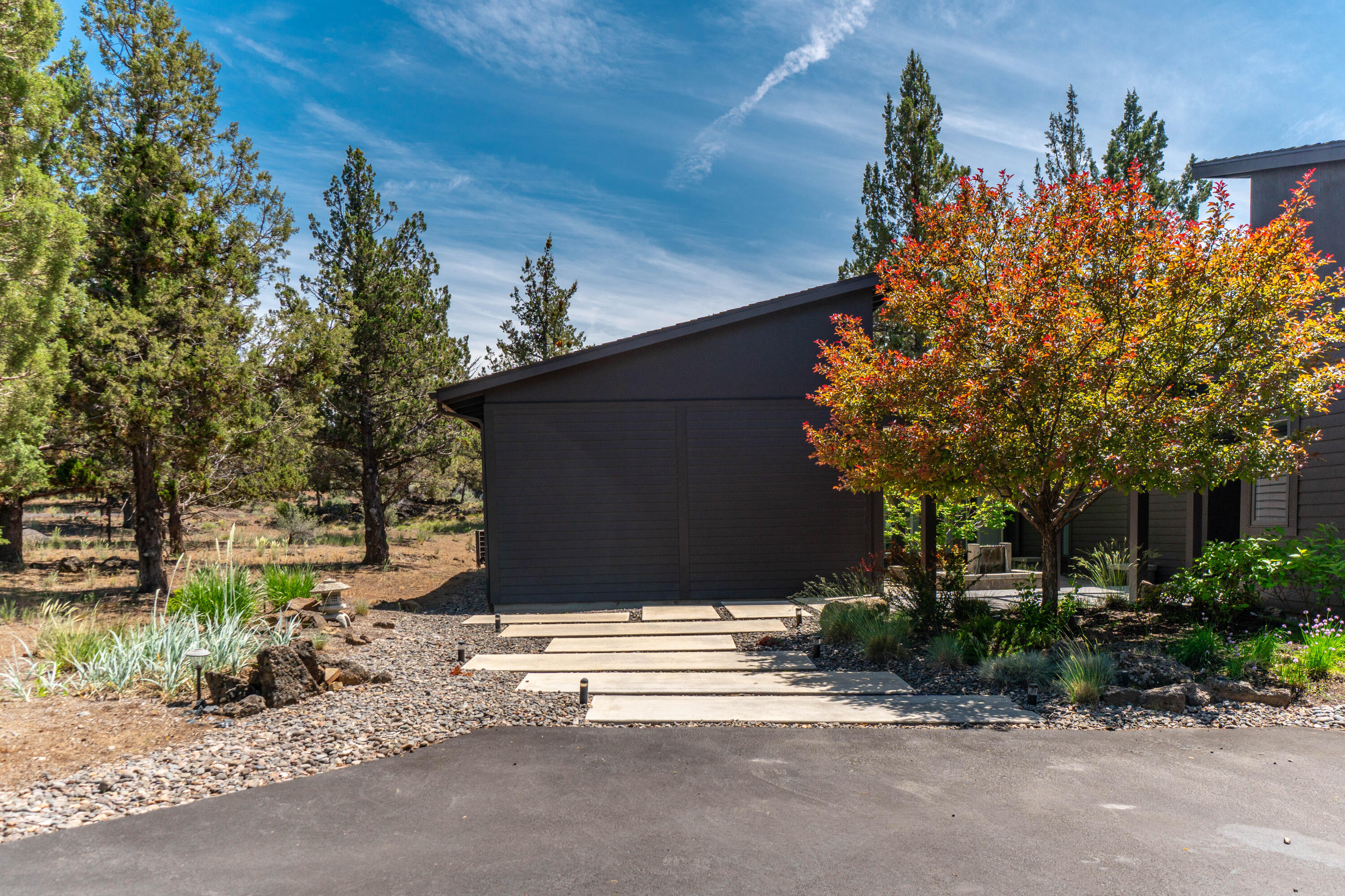 64275 Crosswinds Road Bend, OR 97703 - Photo 70 of 72 RileyVisuals-17