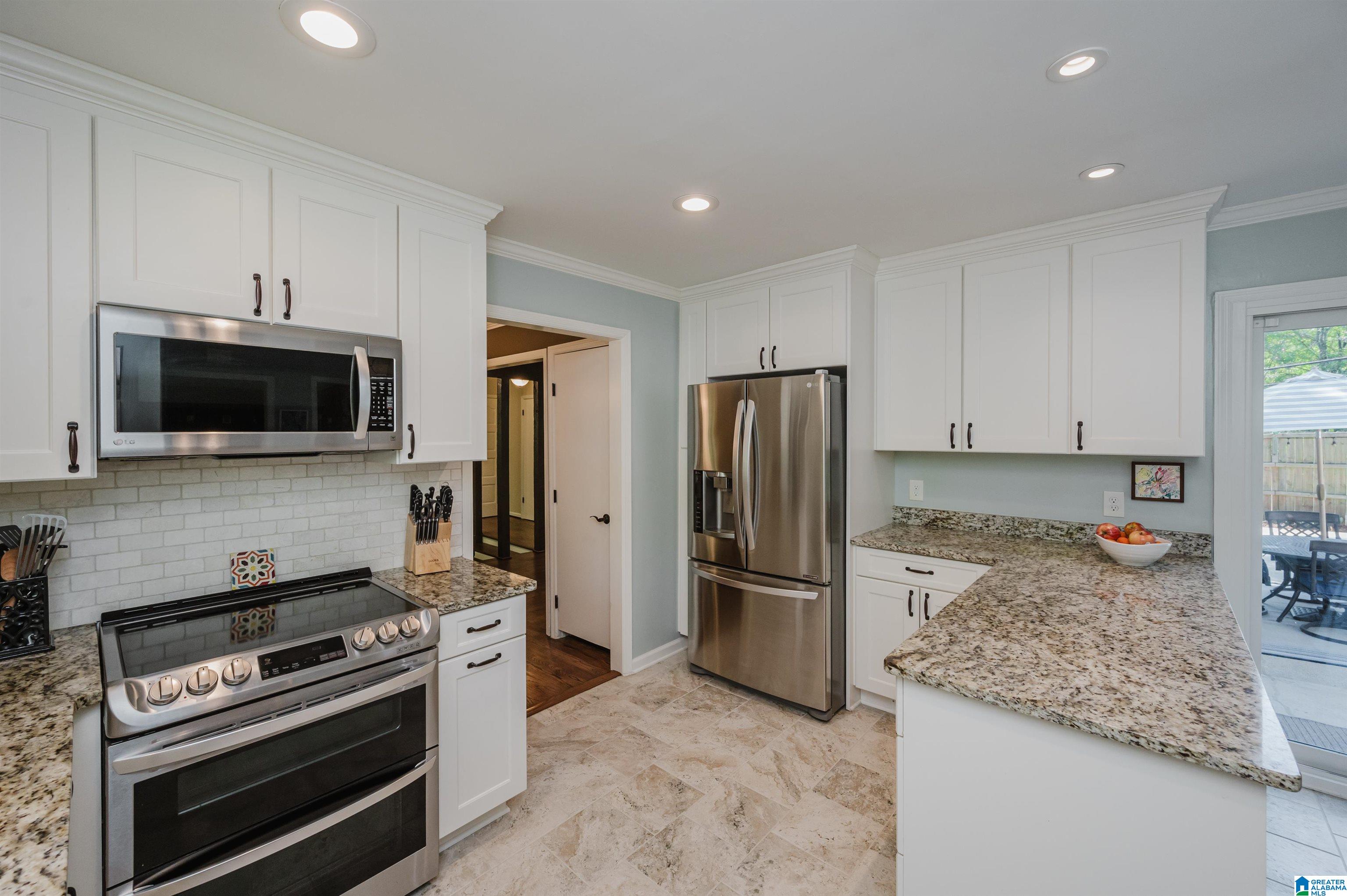 1409 Alexander Court Alabaster, AL 35007 - Photo 12 of 44