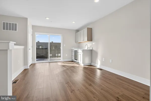 $563,960 | 2719 Light Street, Baltimore, MD 21230