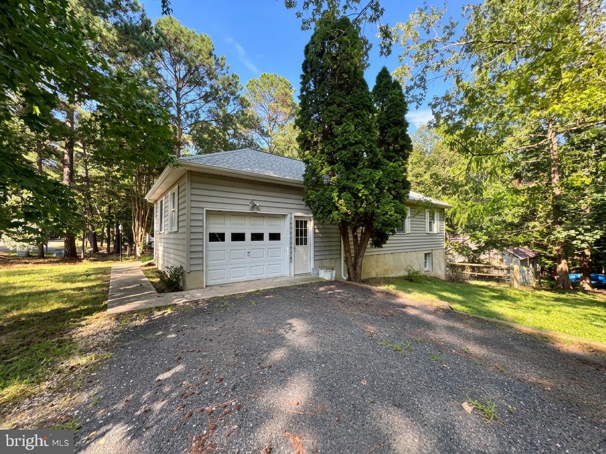 12968 Soundings Road Lusby, MD 20657 - Photo 4 of 9 Gallery Image 4
