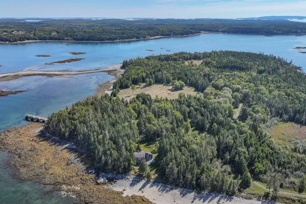 $7,975,000 | Lot 001 Sheephead Island, Deer Isle, ME 04627