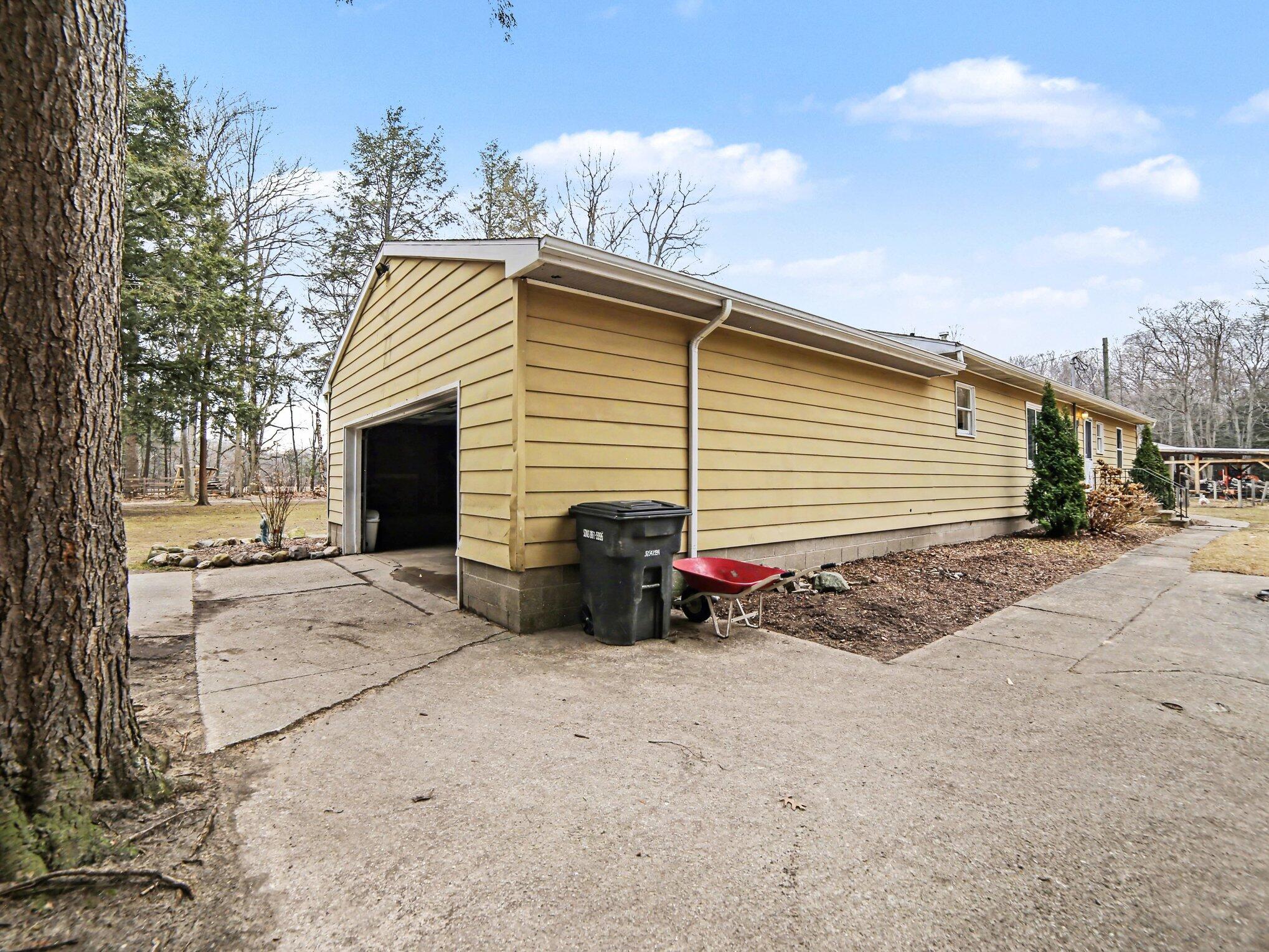 8590 West Thomas Road Shelby, MI 49455 - Photo 26 of 26 004_file_9275